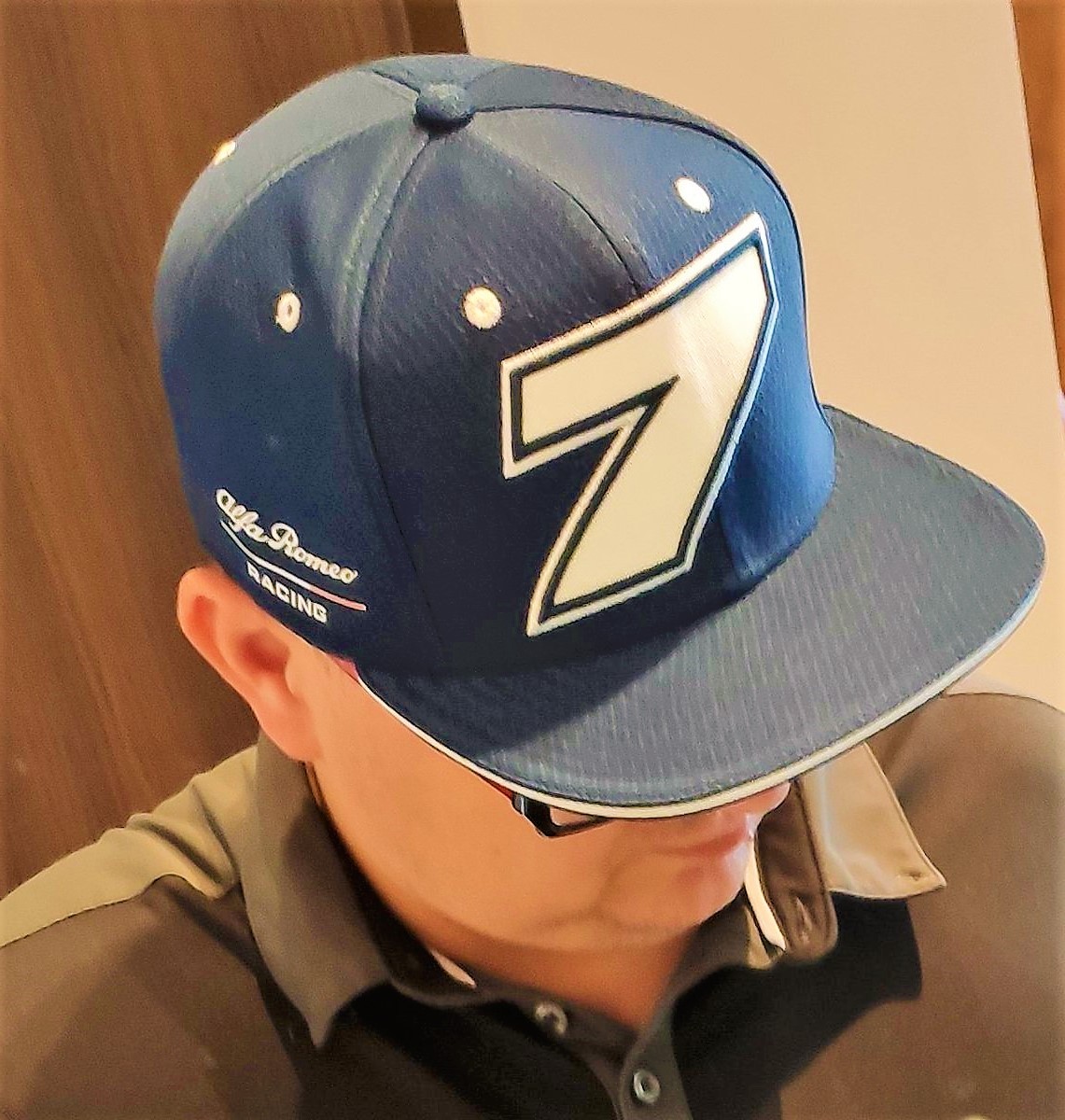 kimi alfa romeo hat