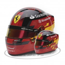 2024 Carlos Sainz Ferrari 1/2 mini helmet